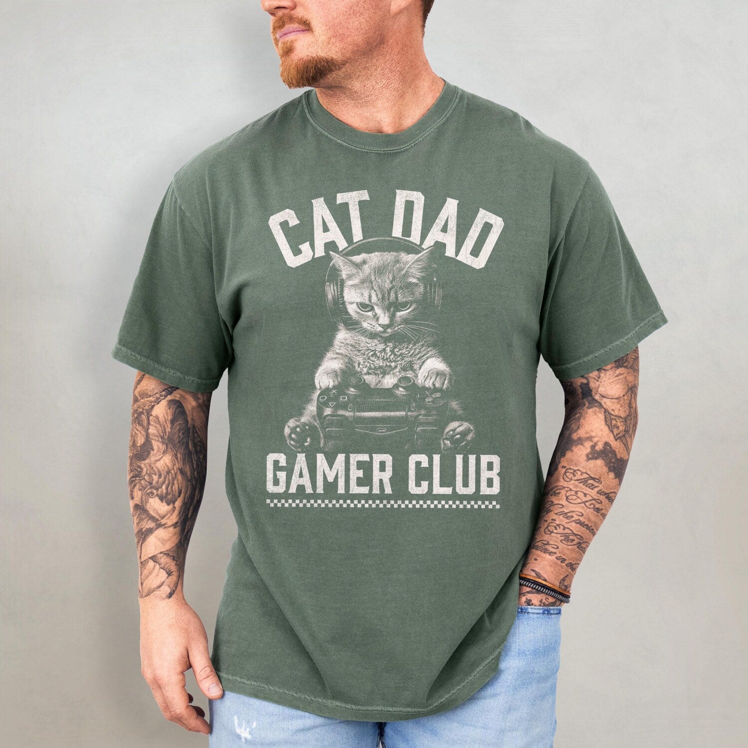 Cat Dad Gift - Funny Cat Comfort Colors T-Shirt, Gaming Tee Shirt, Video Game Tshirt Gamer Gift for Him, Shirt for Boyfriend Gift Cat Owner
