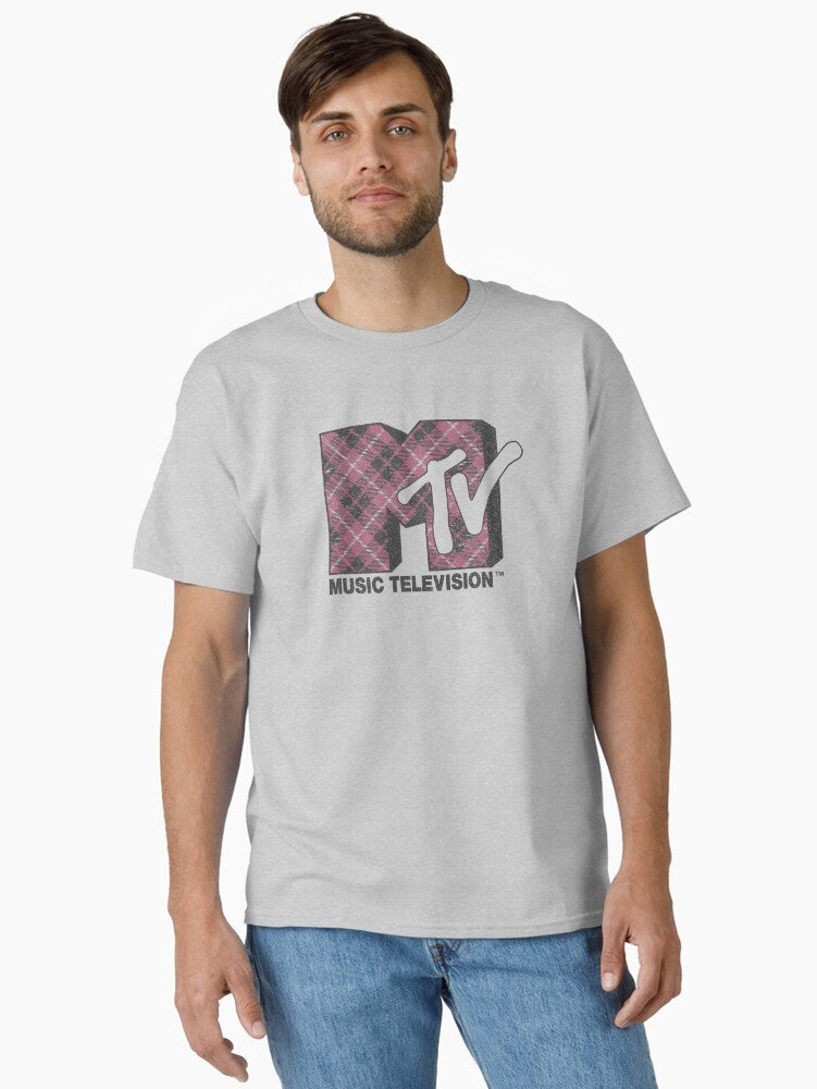 MTV Music Television Red Vintage Tartan Plaid Logo Classic T Shirt T Shirt Streetwear Style Best Seller Look