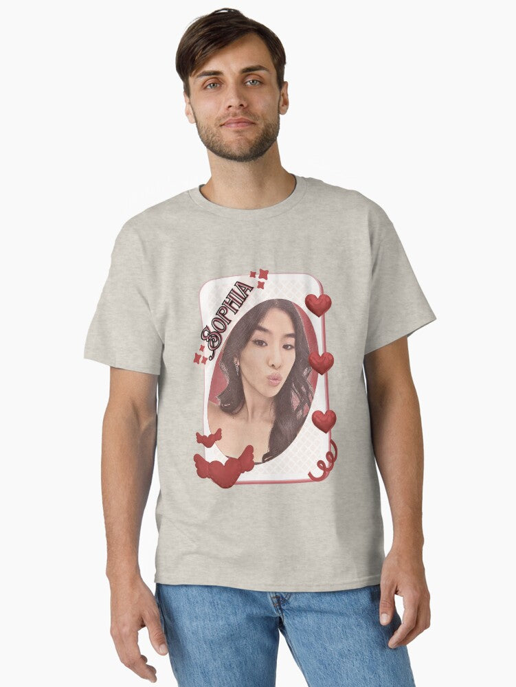 KATEYE Sophia Kpop Y2K Group Card Red Aesthetic Collage Design Classic T-Shirt