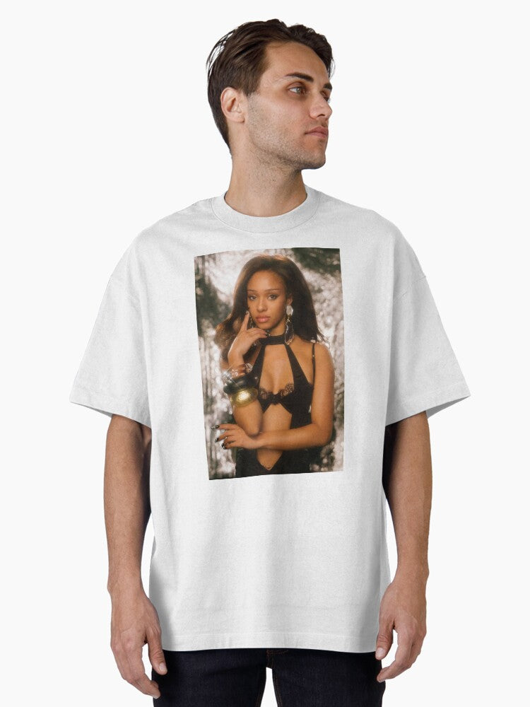 Manon KATSiEYE Oversized T-Shirt